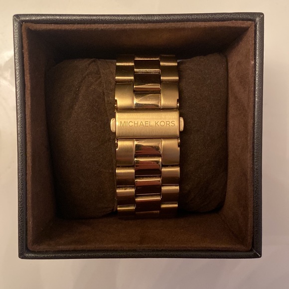 Michael Kors Watch - Picture 6 of 6